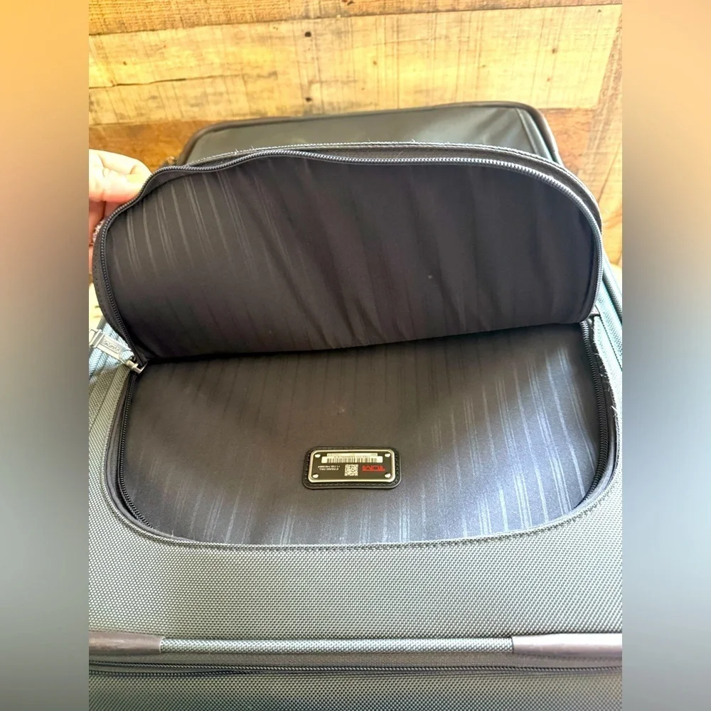 Tumi Alpha Expandable 4 Wheeled Carry-On